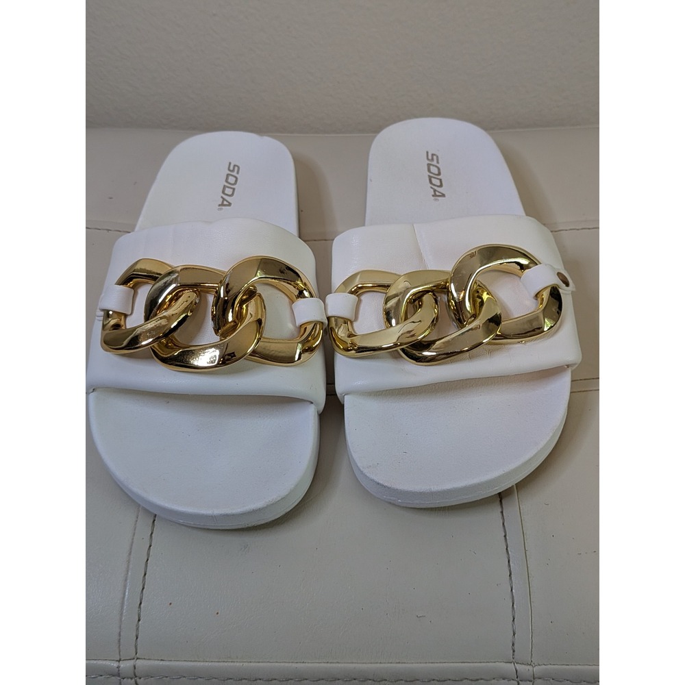 Soda White Slide Sandals Gold Chain Link Accent Flat Slip On Shoes Mens 7